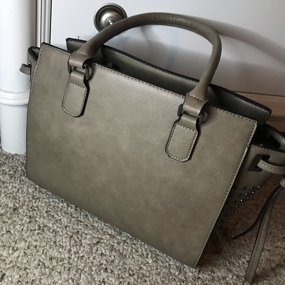 Charming Charlie purse